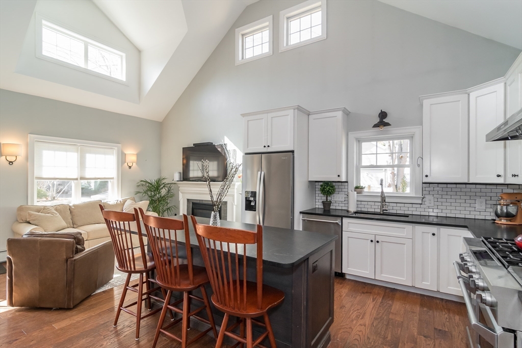 11 Durant Road Wellesley, MA 02482 - Photo 23 of 28 a dining room with furniture and window