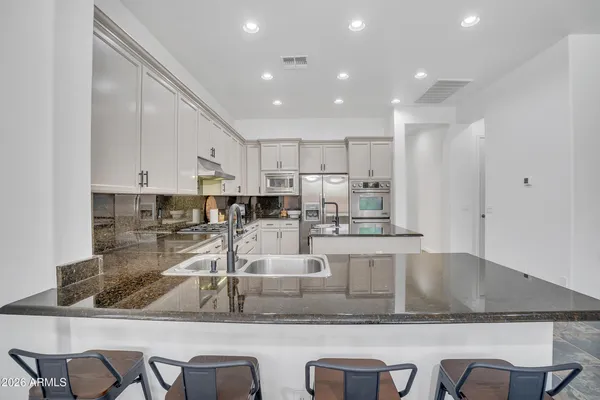 $850,000 | 4756 East Ironhorse Road, Gilbert, AZ 85297