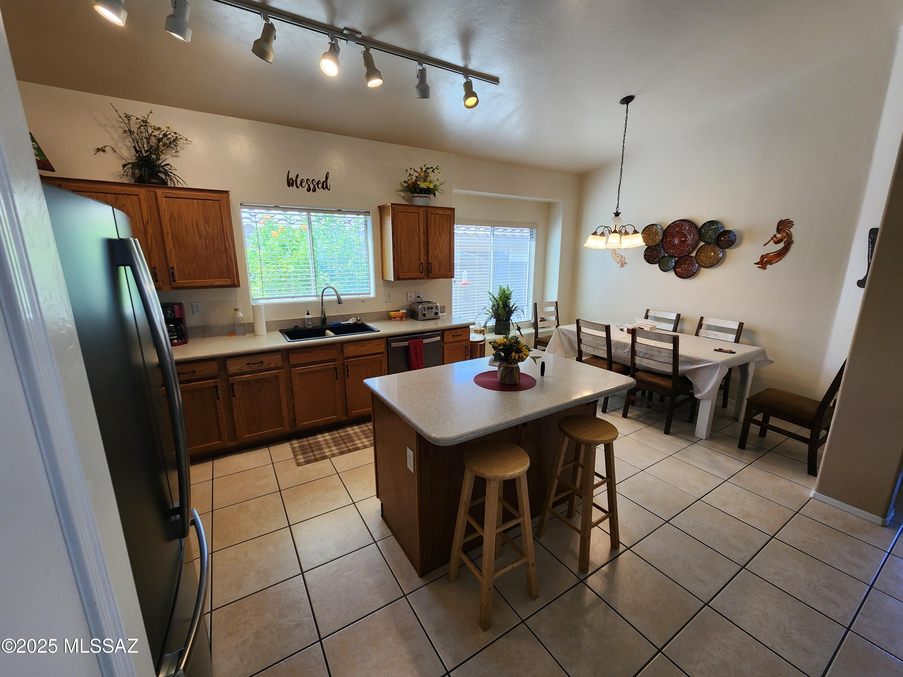 60464 East Black Crest Loop Tucson, AZ 85739 - Photo 12 of 33