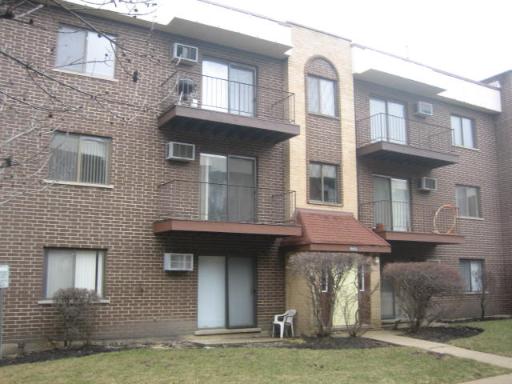 10433 Dearlove Road, Unit 3 Glenview, IL 60025 - Photo 1 of 1