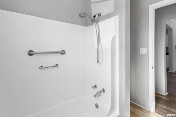 $57,900 | 209 South Gardner Street, West Frankfort, IL 62896