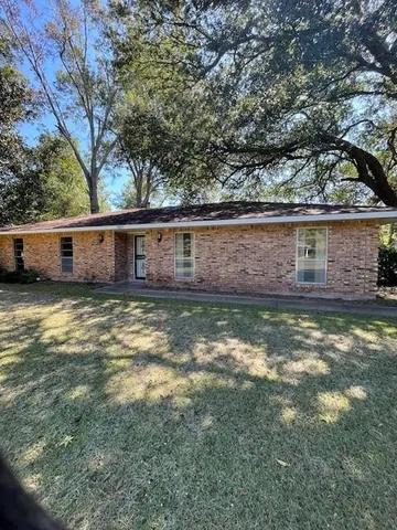$299,500 | 5621 Carl Street, Alexandria, LA 71301