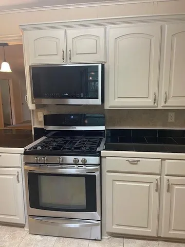 $299,500 | 5621 Carl Street, Alexandria, LA 71301