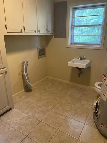 $299,500 | 5621 Carl Street, Alexandria, LA 71301