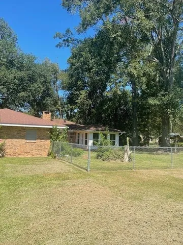 $299,500 | 5621 Carl Street, Alexandria, LA 71301