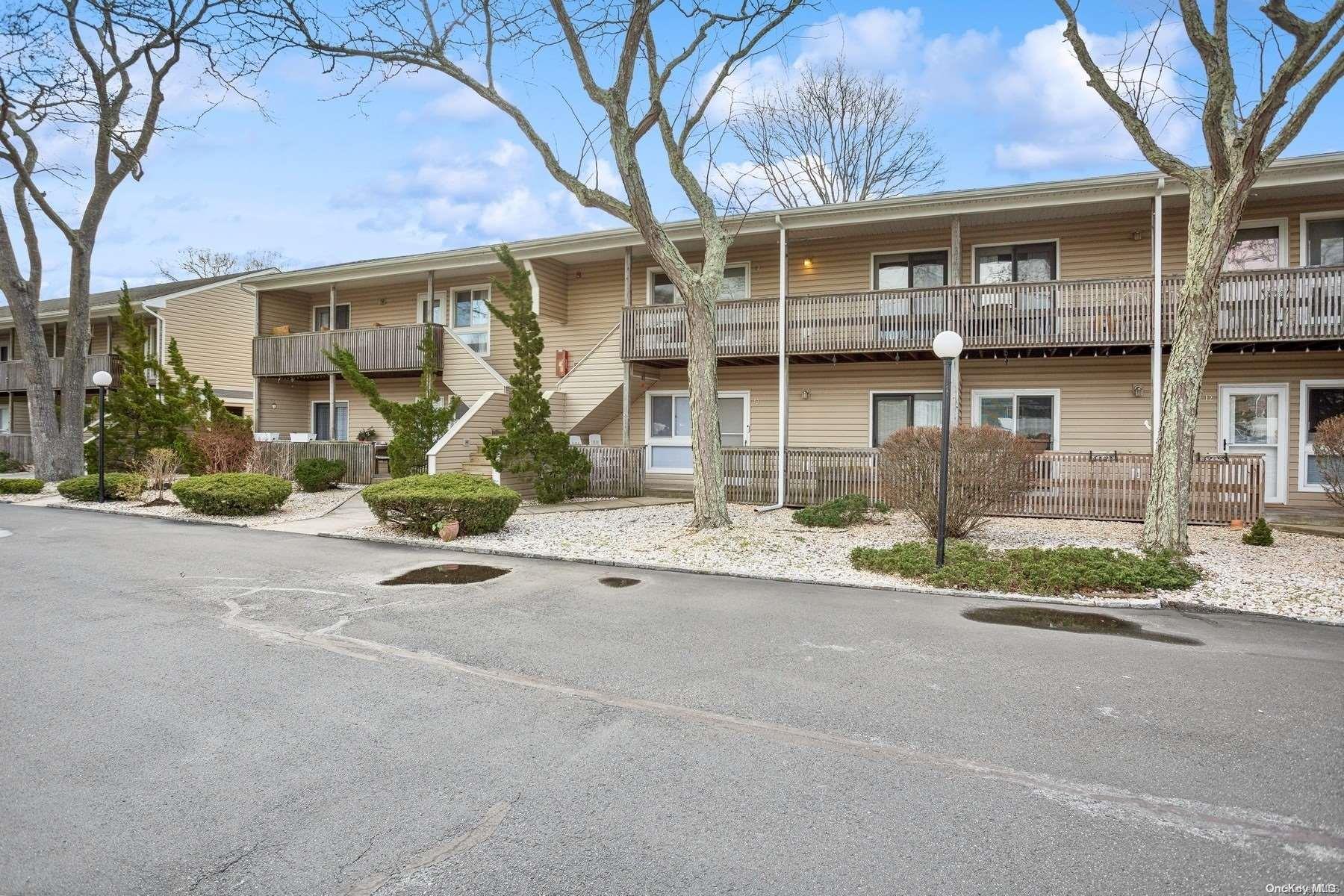 95 Springville Road, Unit 17 Hampton Bays, NY 11946 - Photo 1 of 1