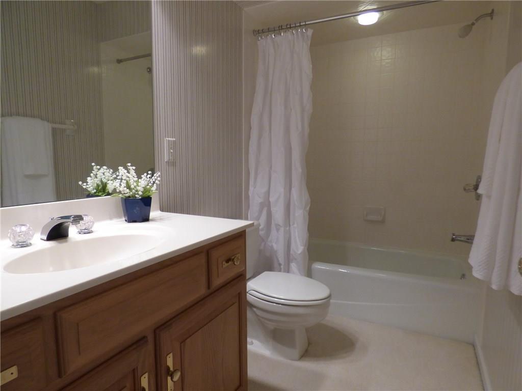 12291 Brompton Road Carmel, IN 46033 - Photo 24 of 33 Gallery Image 24