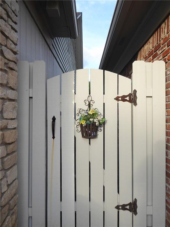 12291 Brompton Road Carmel, IN 46033 - Photo 31 of 33 Gallery Image 31