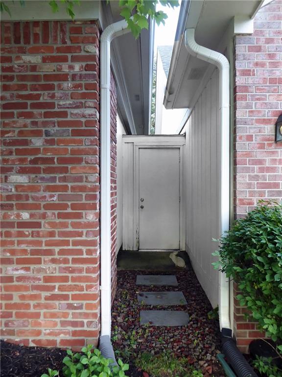 12291 Brompton Road Carmel, IN 46033 - Photo 32 of 33 Gallery Image 32