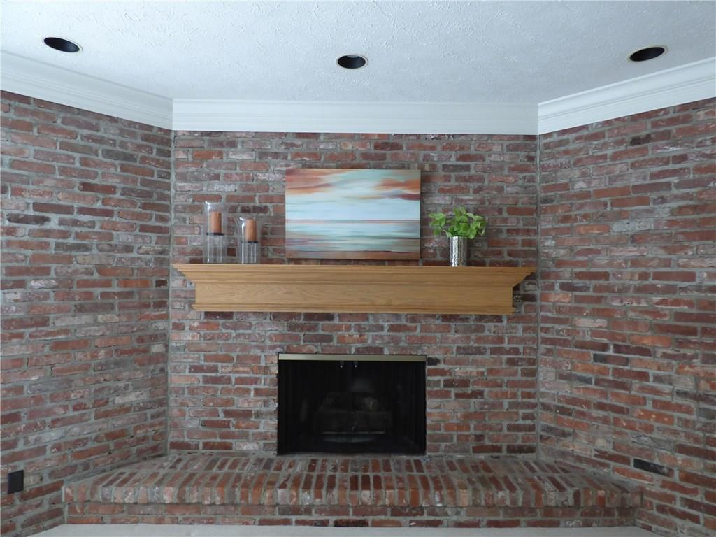 12291 Brompton Road Carmel, IN 46033 - Photo 7 of 33 Gallery Image 7