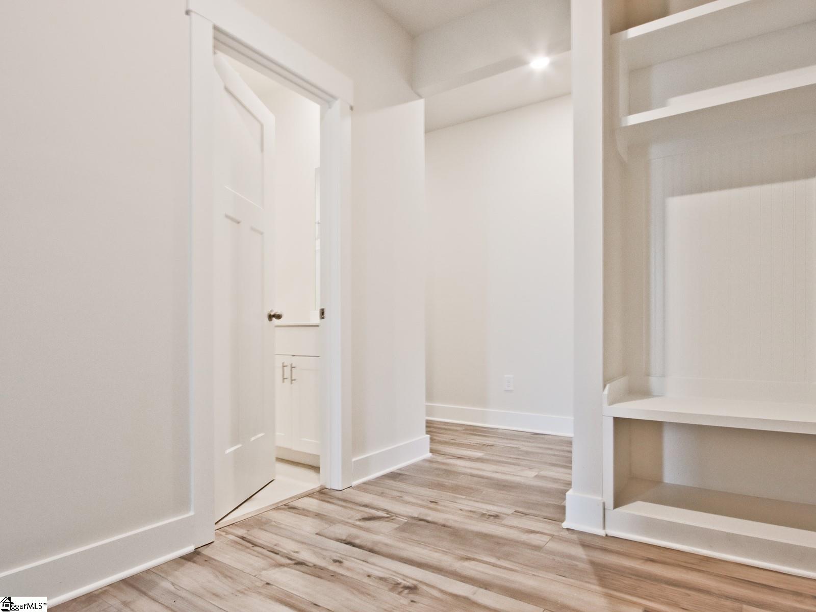 413 Roderick Lane Greenville, SC 29605 - Photo 21 of 26 Gallery Image 21