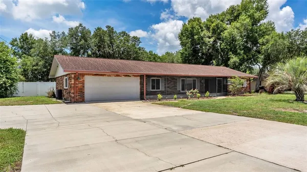 $375,000 | 3180 Flamingo Lane, Mulberry, FL 33860