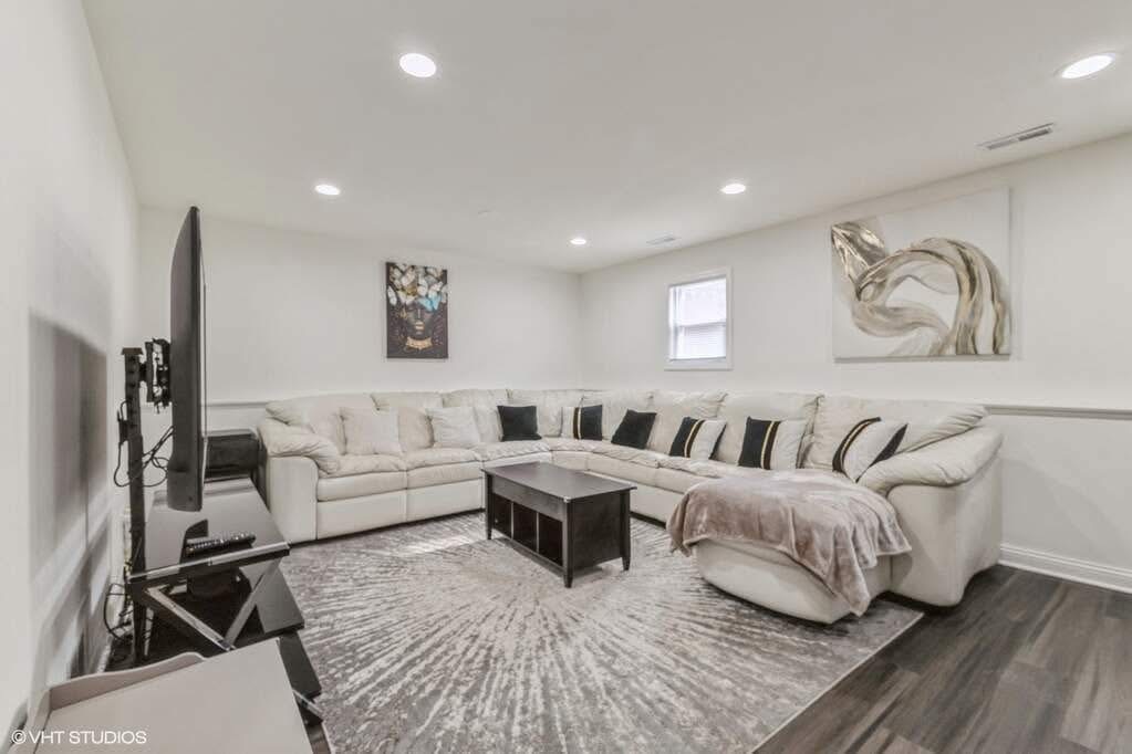 1119 Harding Avenue Calumet City, IL 60409 - Photo 5 of 11 a living room with furniture and a wooden floor