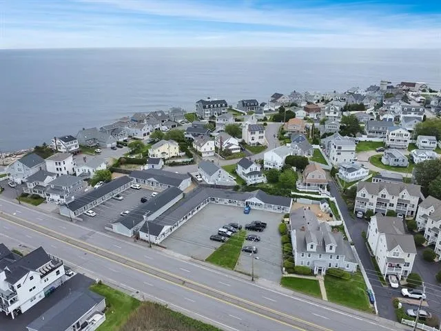 $224,900 | 522 Ocean Boulevard, Hampton, NH 03842