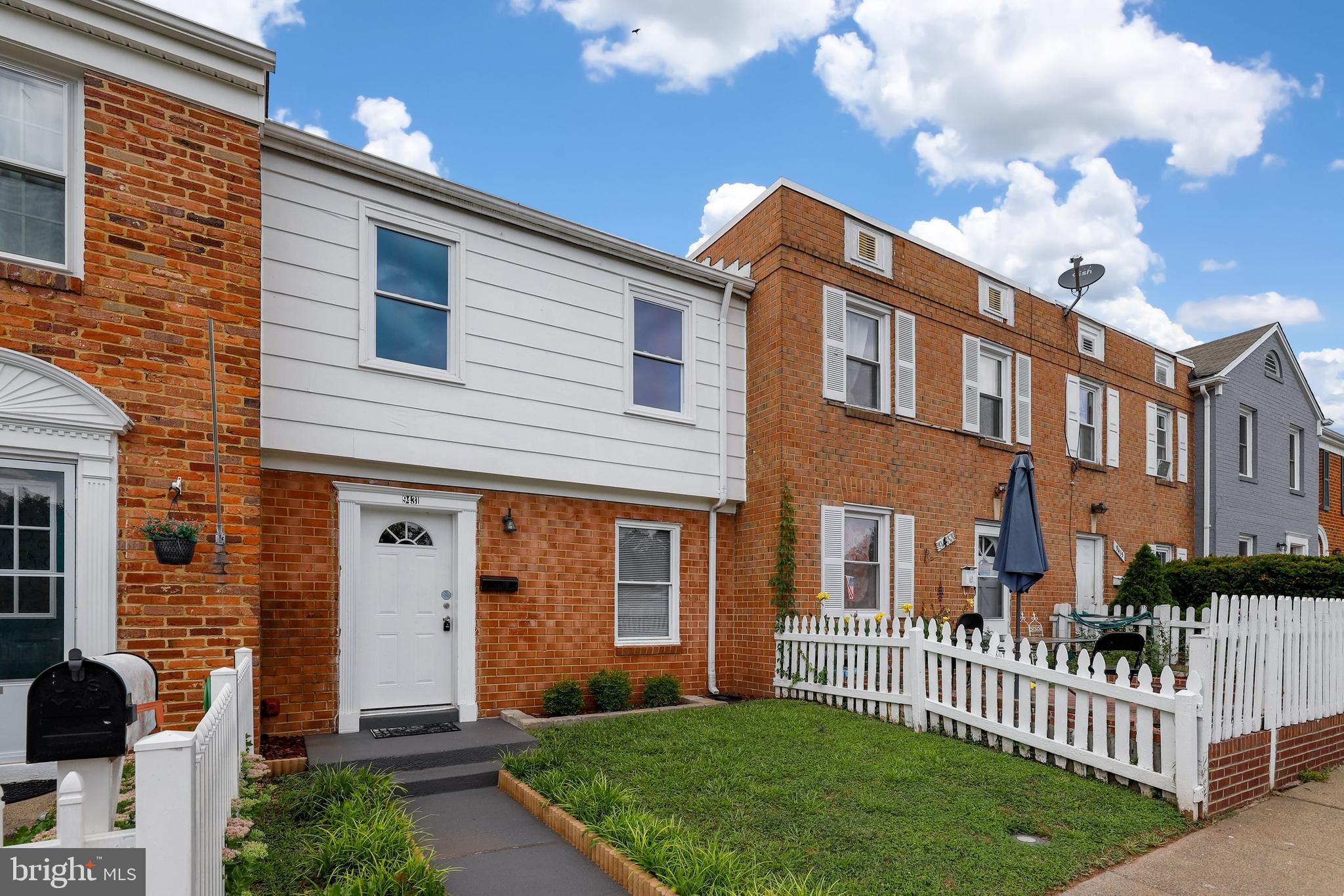 9431 Taney Road Manassas, VA 20110 - Photo 4 of 37 Gallery Image 4