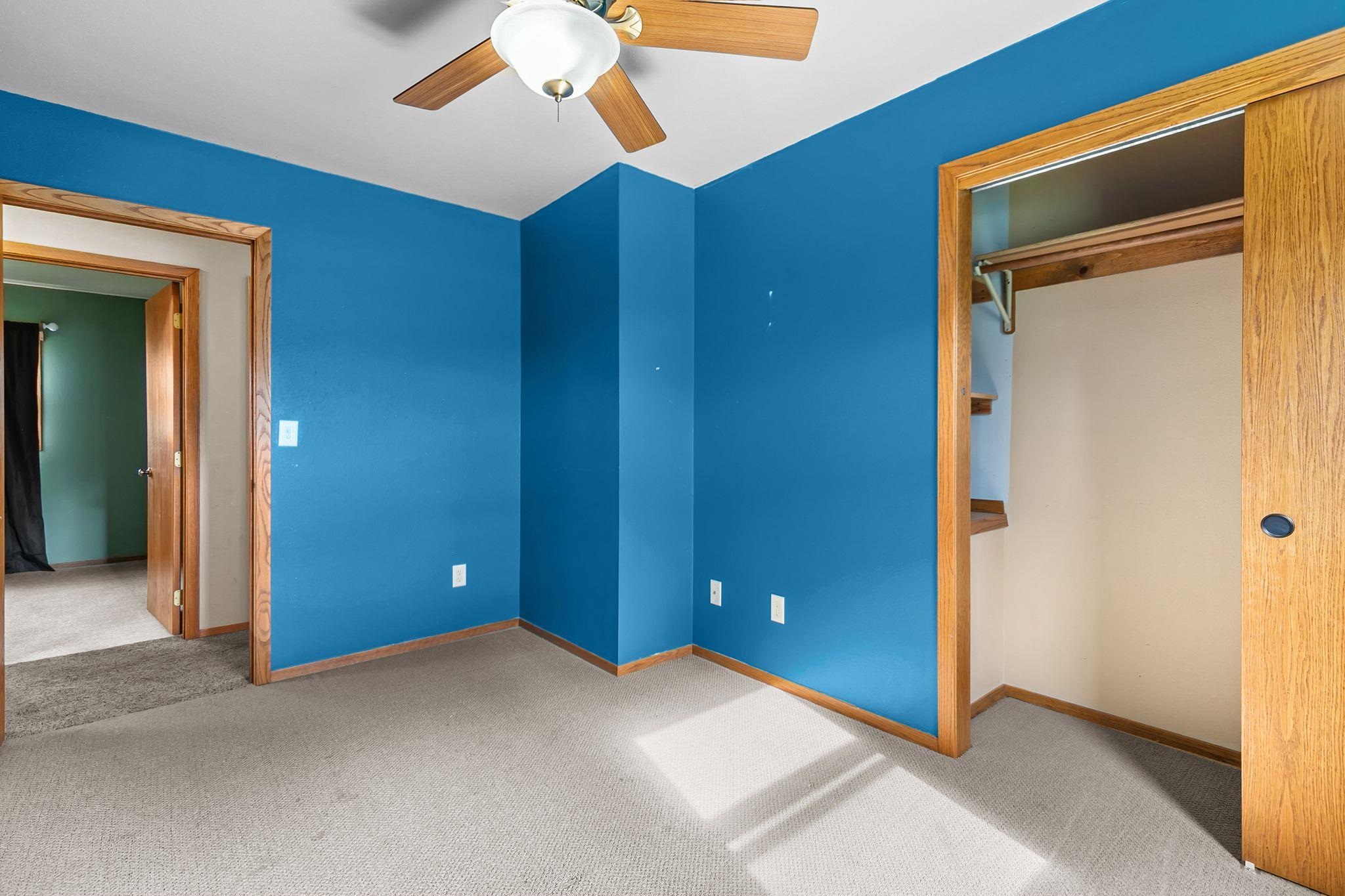 1709 Lake Breeze Road Oshkosh, WI 54904 - Photo 15 of 28