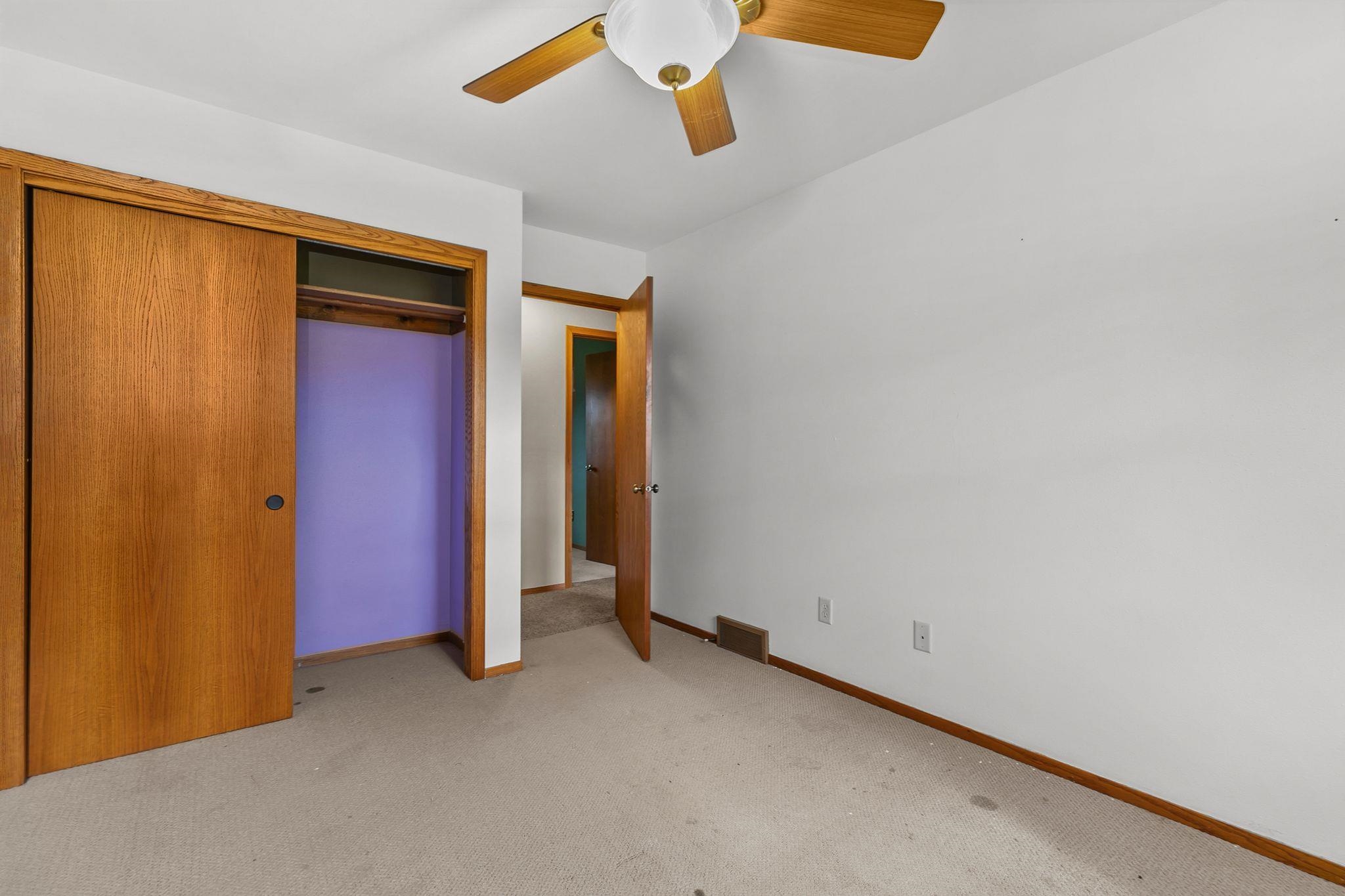 1709 Lake Breeze Road Oshkosh, WI 54904 - Photo 19 of 28