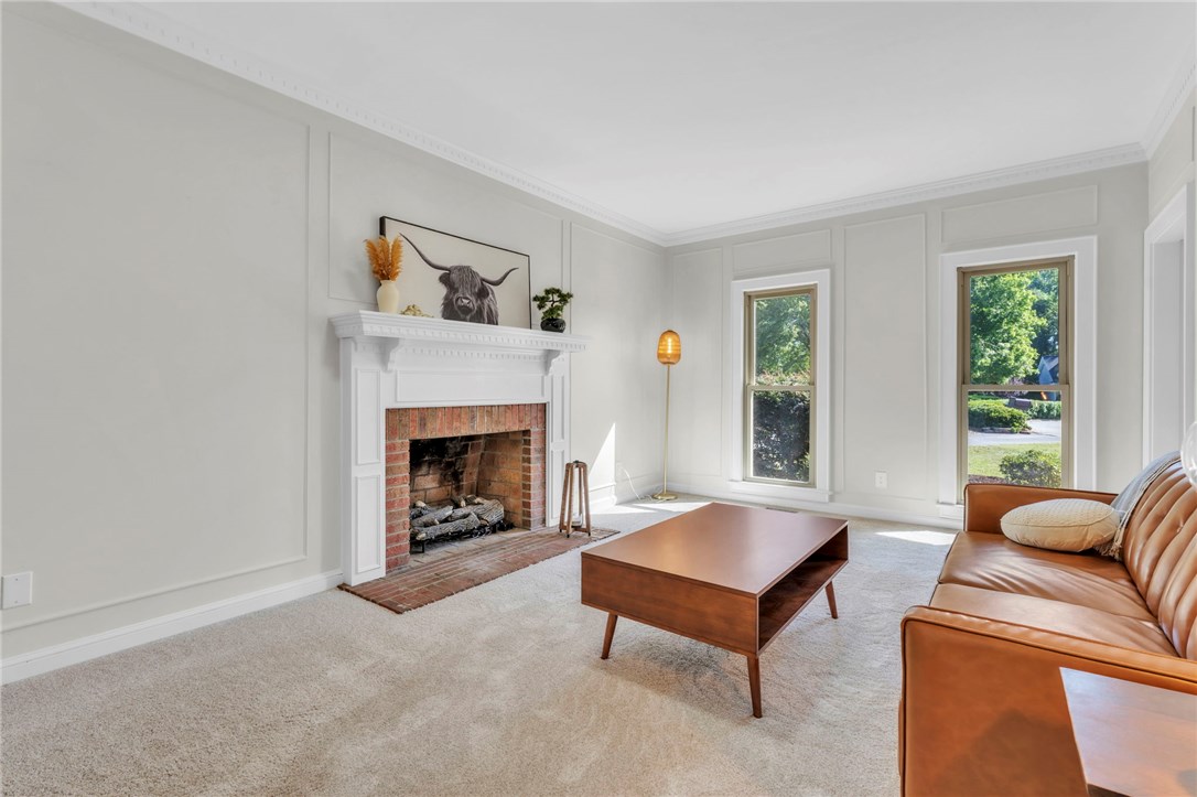 116 Yorkshire Court Easley, SC 29642 - Photo 8 of 46