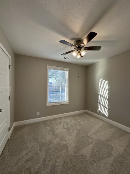240 Indiana Avenue Oak Grove, KY 42262 - Photo 10 of 15