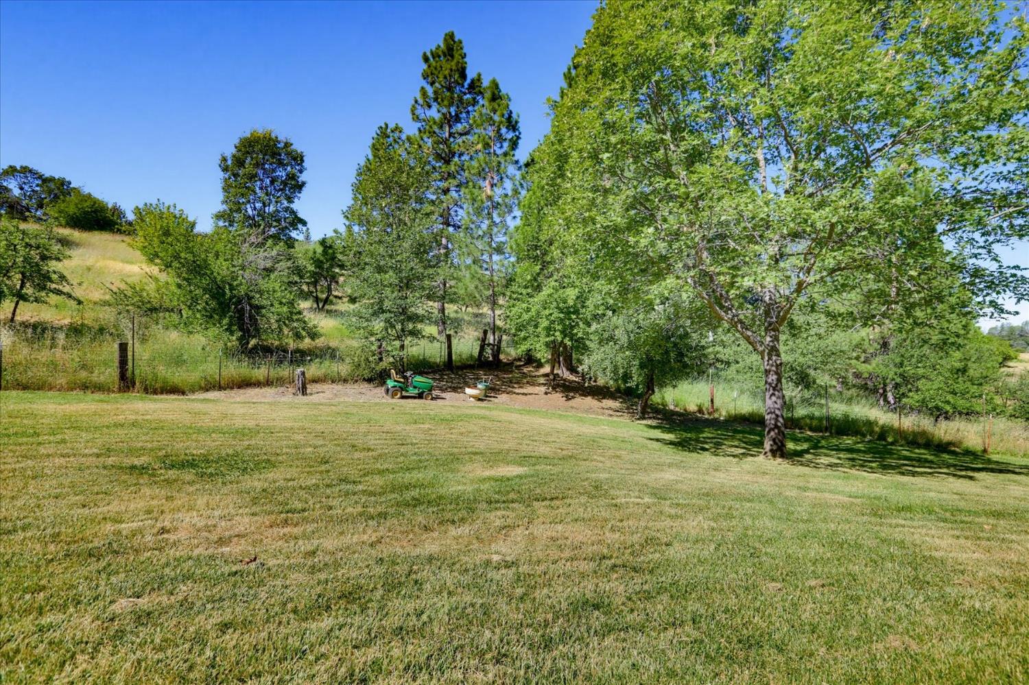 665 Gladycon Road Colfax, CA 95713 - Photo 37 of 57