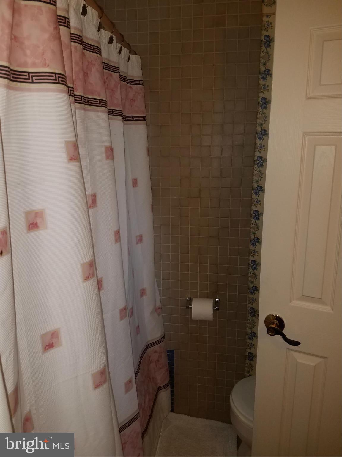 6208 Osborn Road Landover, MD 20785 - Photo 10 of 21 Bath