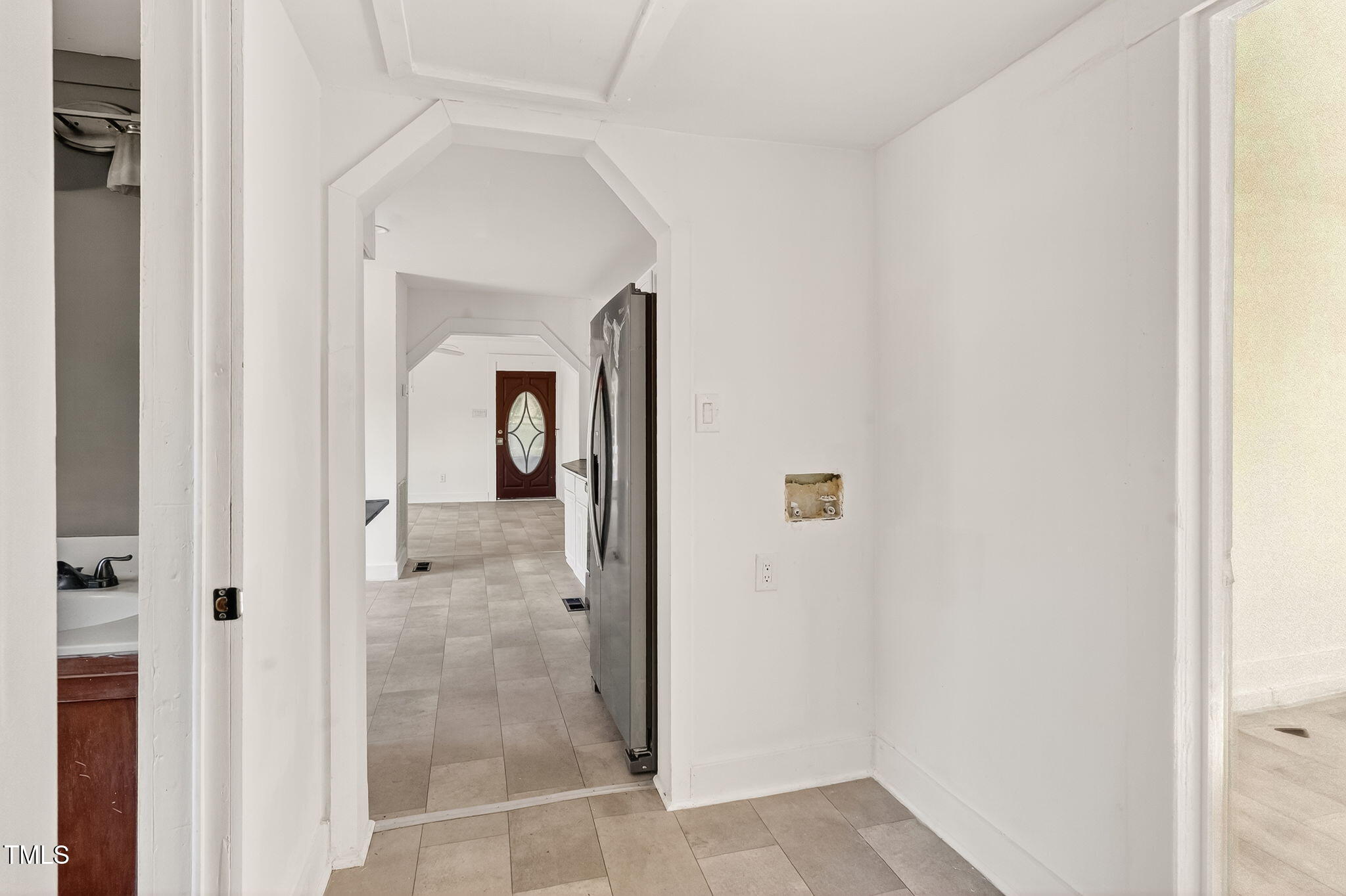 1208 Red Hill Church Road Dunn, NC 28334 - Photo 18 of 24 22-web-or-mls-021__DSC6197