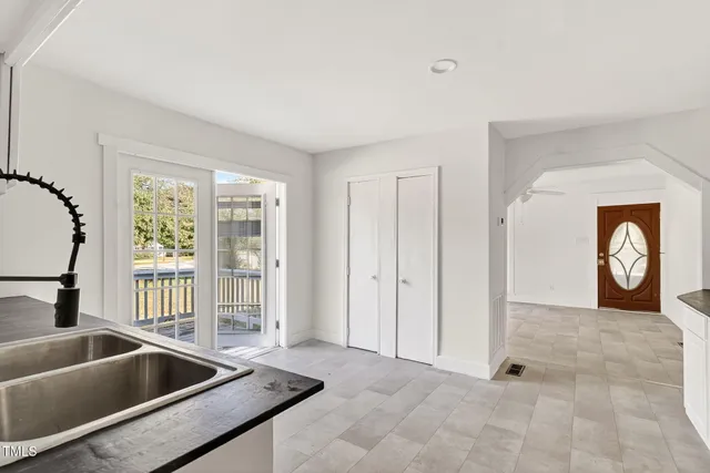 $250,000 | 1208 Red Hill Church Road, Dunn, NC 28334