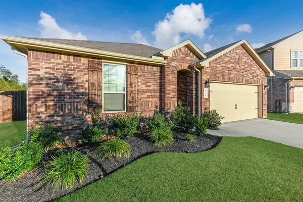 $2,700 | 4731 Creekside Hvn Trail, Spring, TX 77389