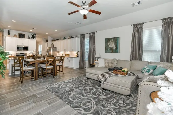 $2,700 | 4731 Creekside Hvn Trail, Spring, TX 77389