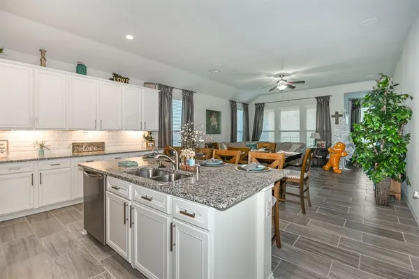 $2,700 | 4731 Creekside Hvn Trail, Spring, TX 77389