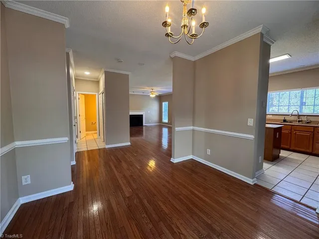 $2,100 | 3861 Parkway Vista Drive, Greensboro, NC 27409