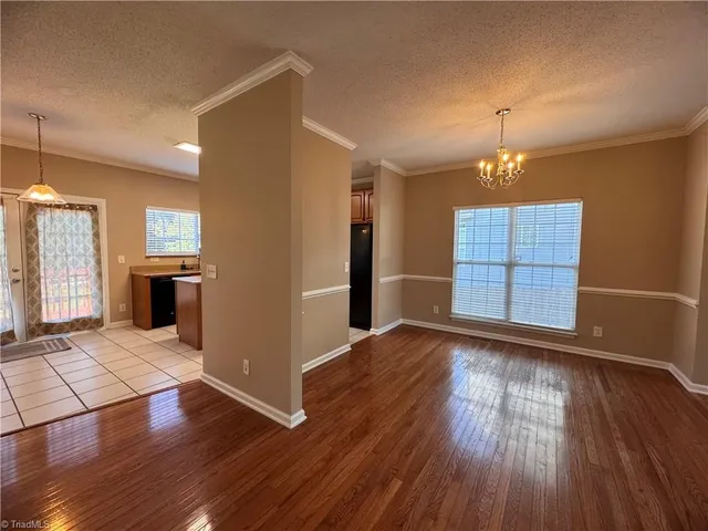 $2,100 | 3861 Parkway Vista Drive, Greensboro, NC 27409