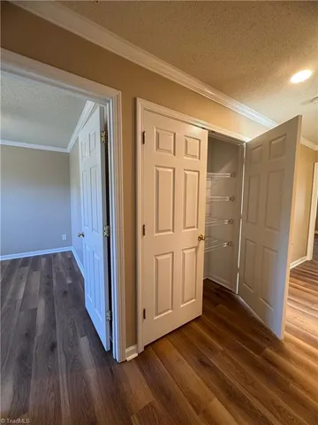 $2,100 | 3861 Parkway Vista Drive, Greensboro, NC 27409