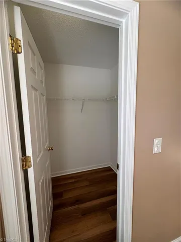 $2,100 | 3861 Parkway Vista Drive, Greensboro, NC 27409