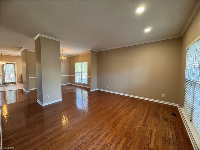 $2,100 | 3861 Parkway Vista Drive, Greensboro, NC 27409