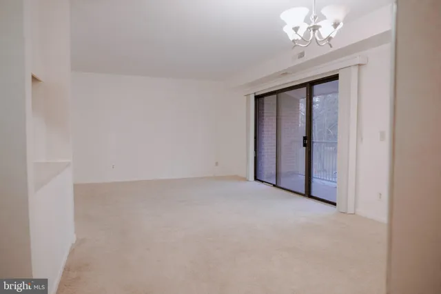 $215,000 | 200 Erin Way, Unit 204, Reisterstown, MD 21136