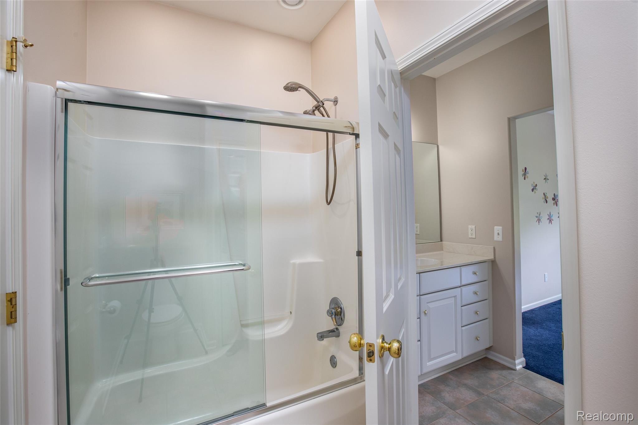 3083 Beattie Road Howell, MI 48843 - Photo 19 of 35 IMG_0530-Edit.jpg