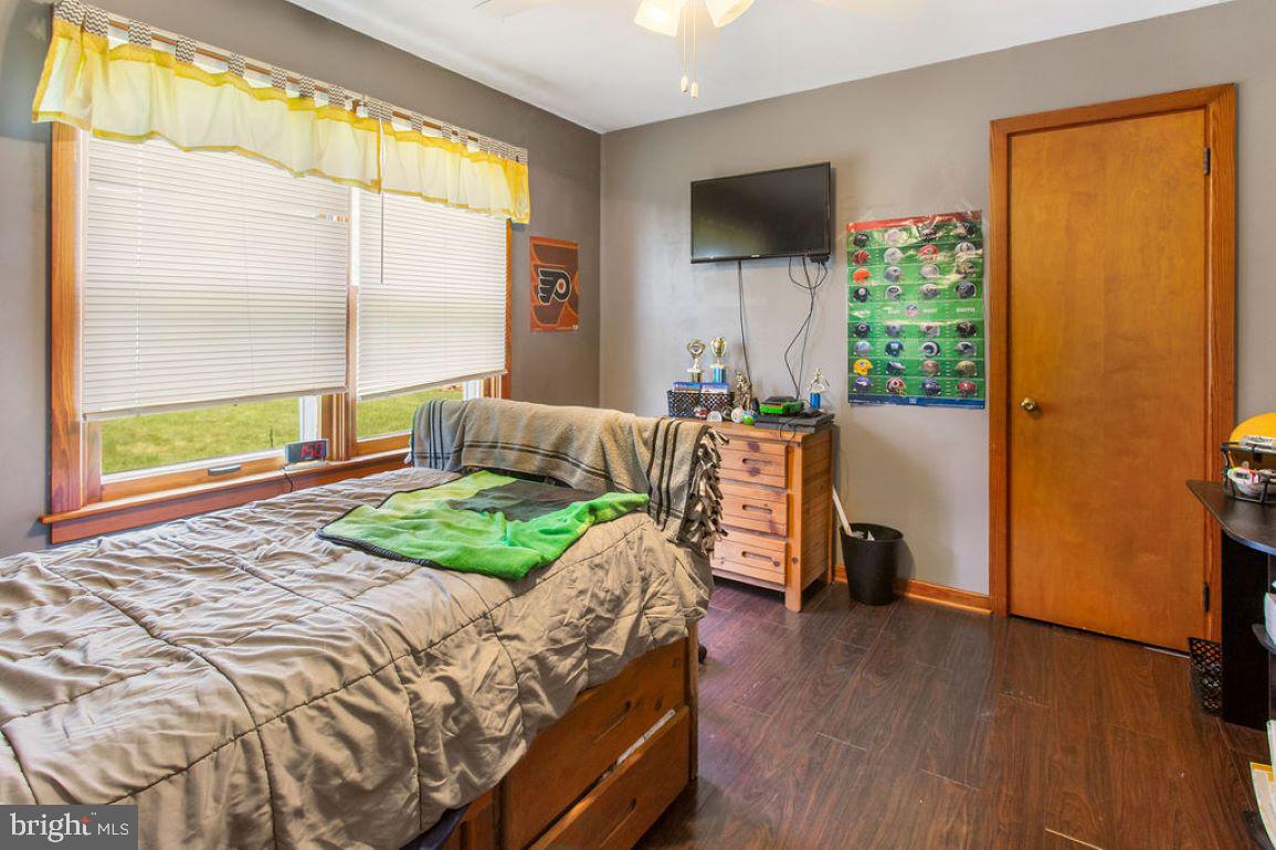 4025 Grandview Road Hanover, PA 17331 - Photo 16 of 24 Gallery Image 16