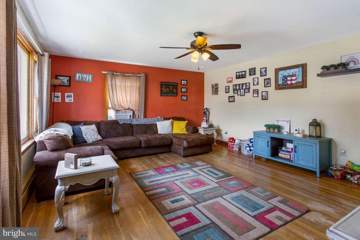 4025 Grandview Road Hanover, PA 17331 - Photo 8 of 24 Gallery Image 8