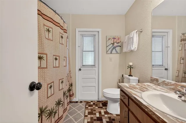 $654,000 | 1825 Streetman Drive, Lithia, FL 33547