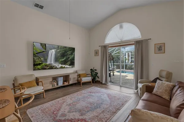 $2,390 | 3024 Bloomsbury Drive, Kissimmee, FL 34747