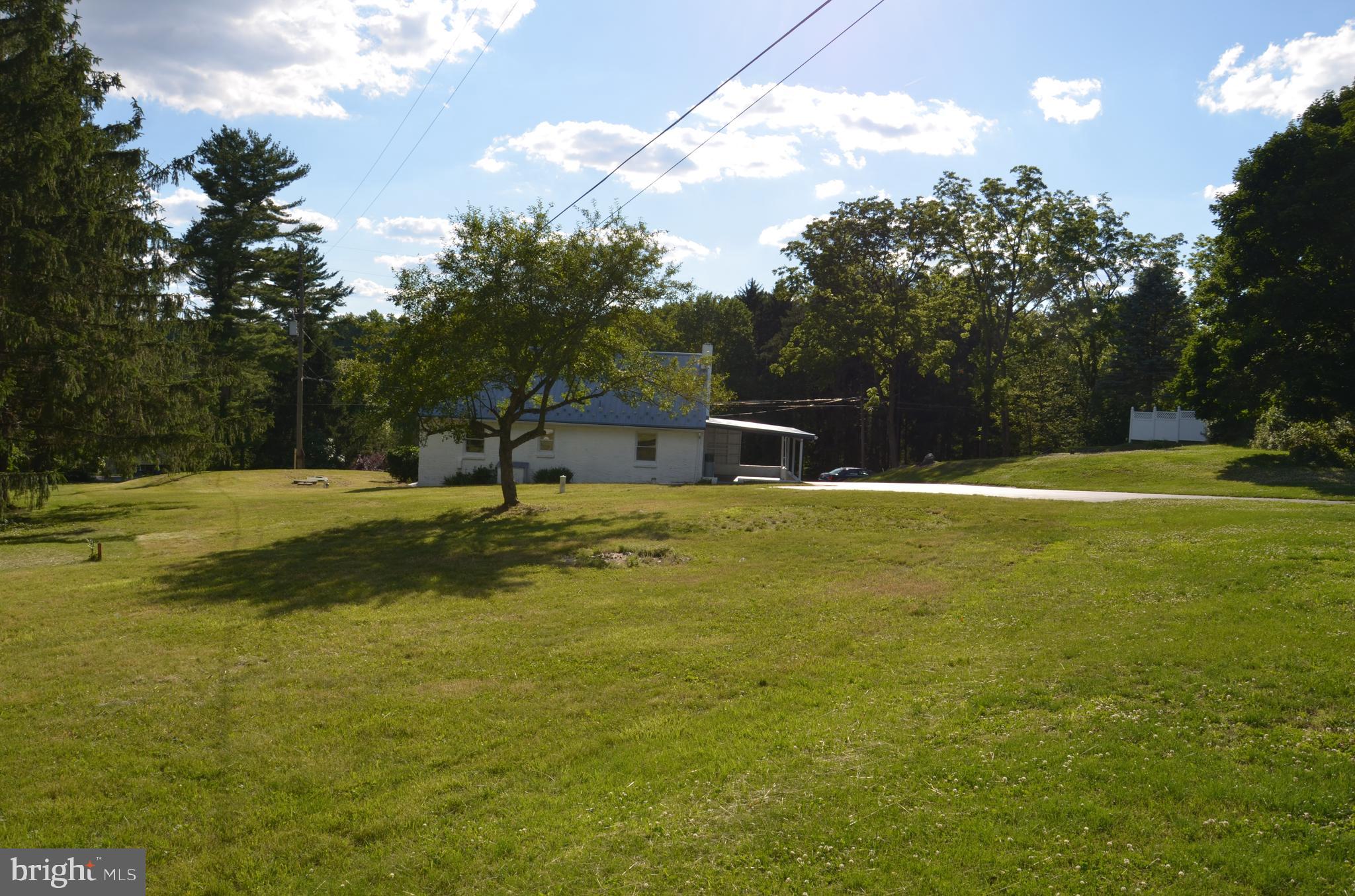 28 Seidel Road Reading, PA 19606 - Photo 8 of 24