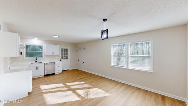 $199,900 | 1331 Main Street, Southaven, MS 38671