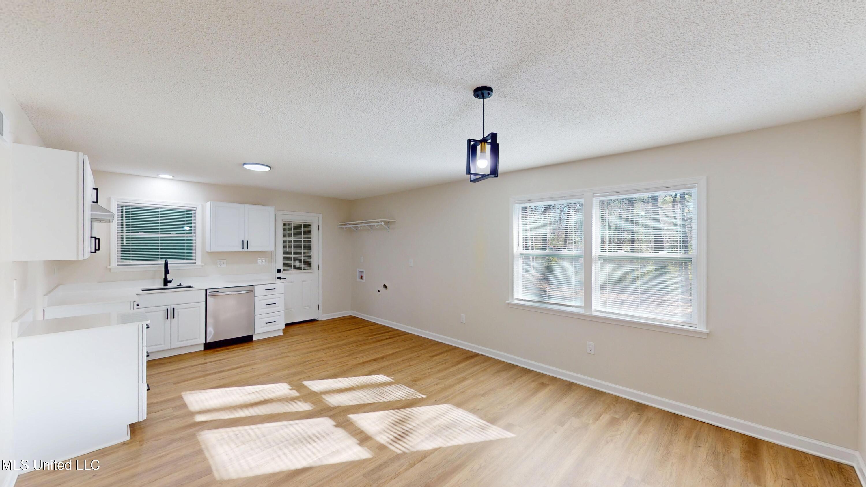 1331 Main Street Southaven, MS 38671 - Photo 9 of 19 1331-Main-St-01152026_114237