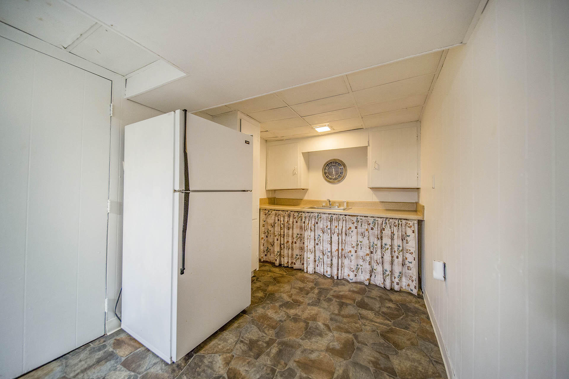 1027 Ethel Road Southeast Roanoke, VA 24014 - Photo 21 of 38 Finished Basement