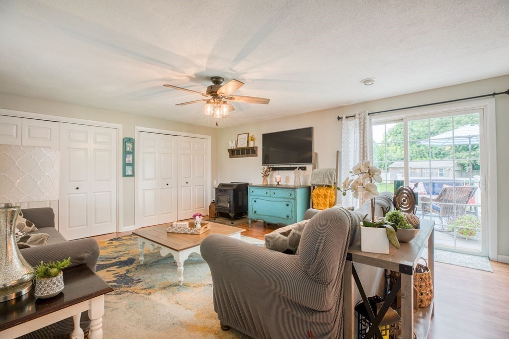 5 Ridge Road South Hadley, MA 01075 - Photo 5 of 28 Gallery Image 5