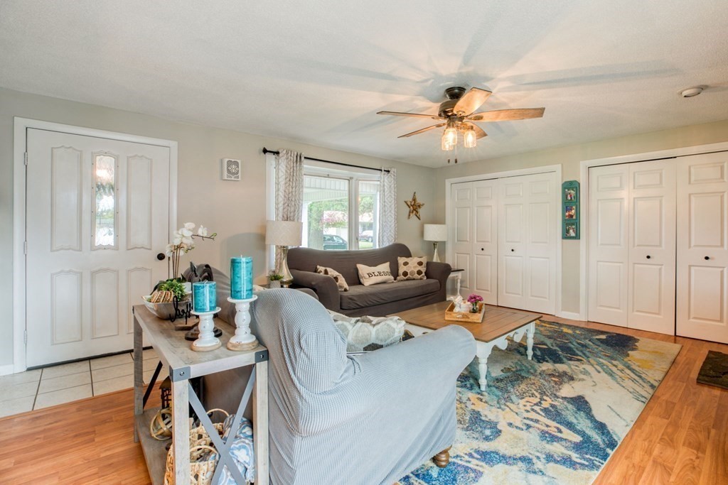 5 Ridge Road South Hadley, MA 01075 - Photo 6 of 28 Gallery Image 6