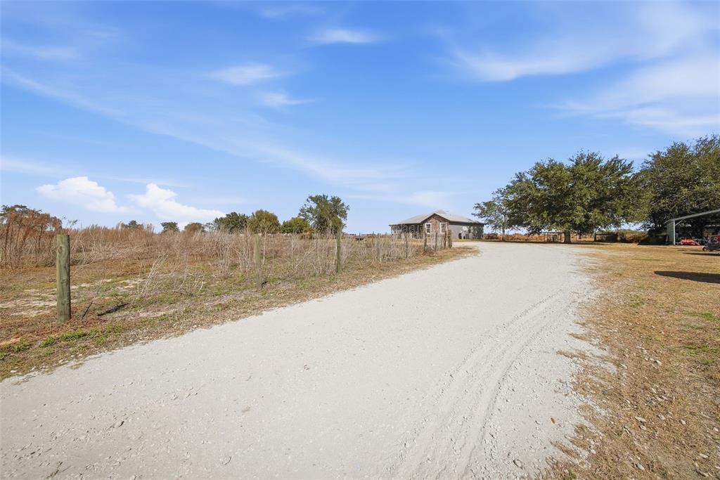 3090 80 Foot Road Bartow, FL 33830 - Photo 38 of 48 a view of a road with an ocean view
