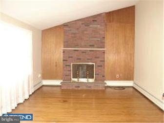 201 North Warminster Road Hatboro, PA 19040 - Photo 2 of 7 Gallery Image 2