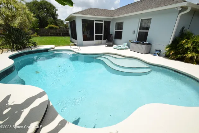 $424,500 | 1585 Barton Avenue Northwest, Palm Bay, FL 32907